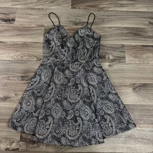 NWT Alice + Olivia Anette Deep Pleat Party Dress Fit & Flare Jacquard Size 2